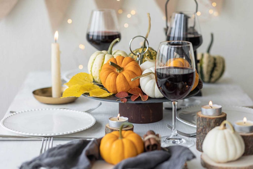 evento-boda-mesa-decoración-otoño-halloween